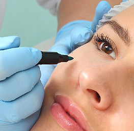 Eyelid turning in out